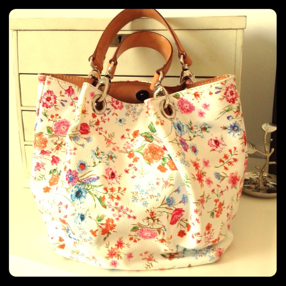 Maurizio Taiuti Satchel